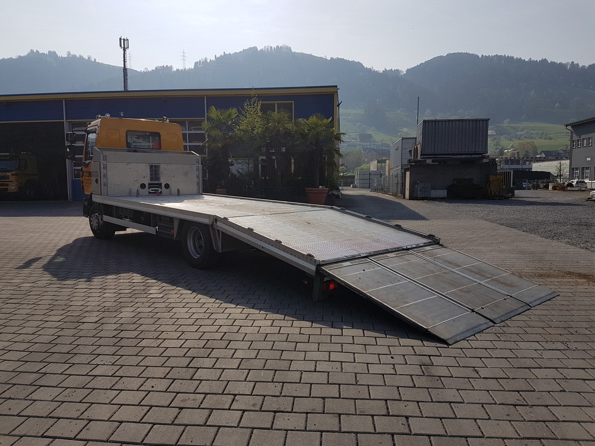 MEIKO-KRAN Montagekran auf der Baustelle