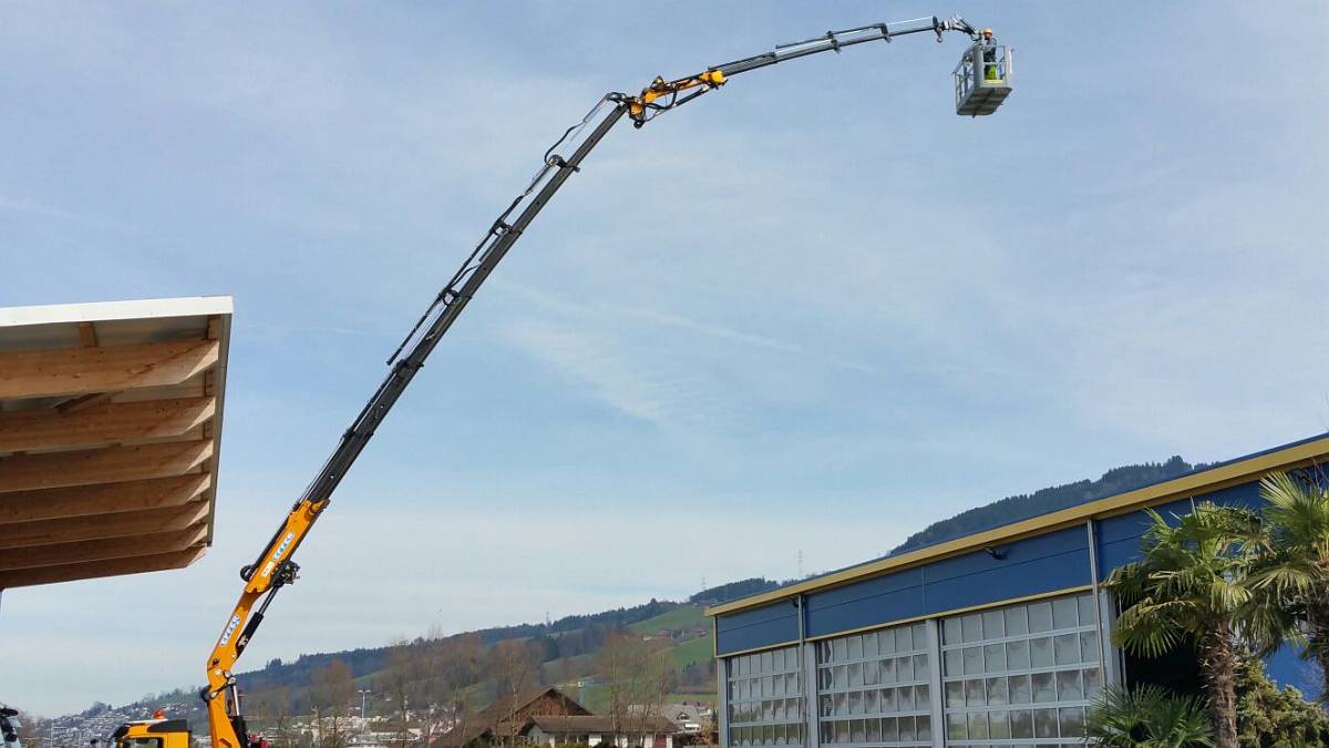 3-Achser 30mt. Ladebrücke, Foto 4