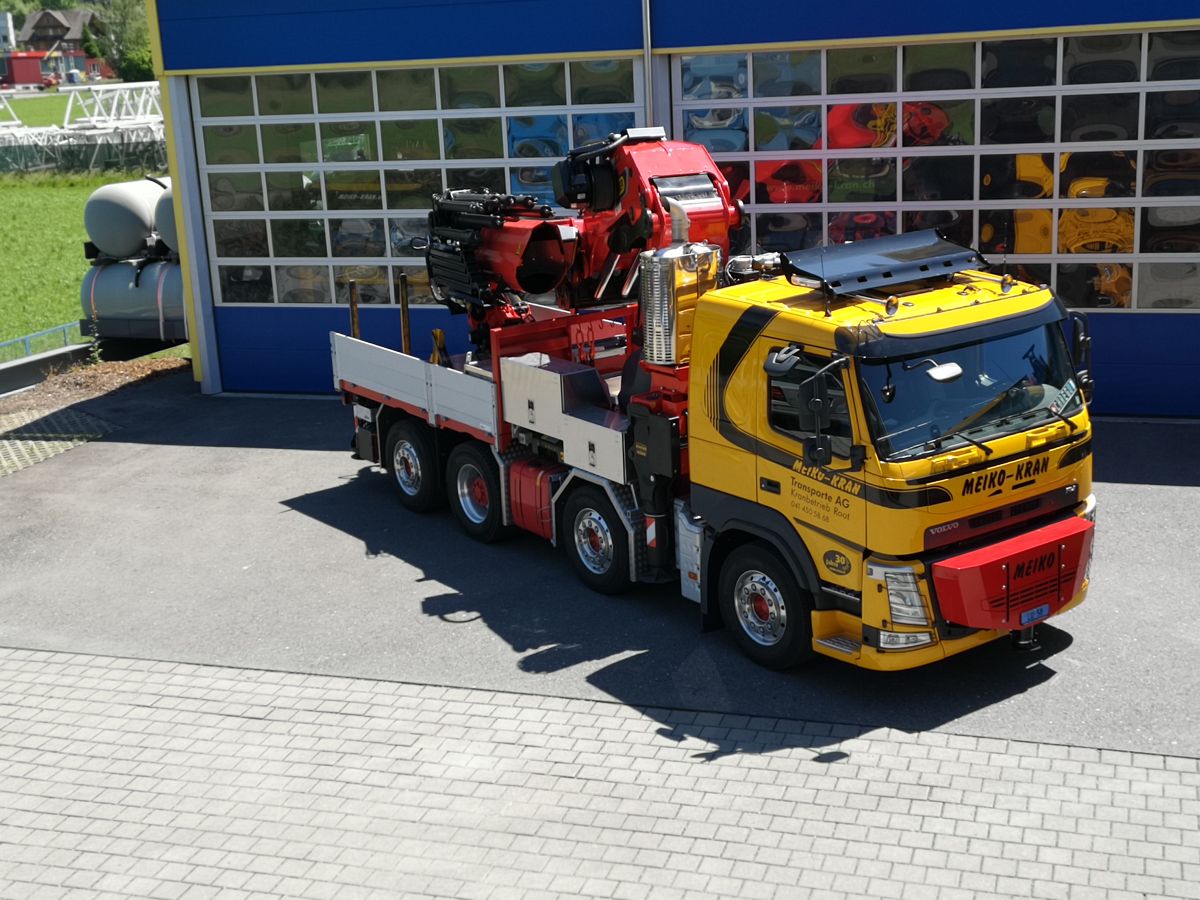 4-Achser 135mt. Volvo, Foto 2