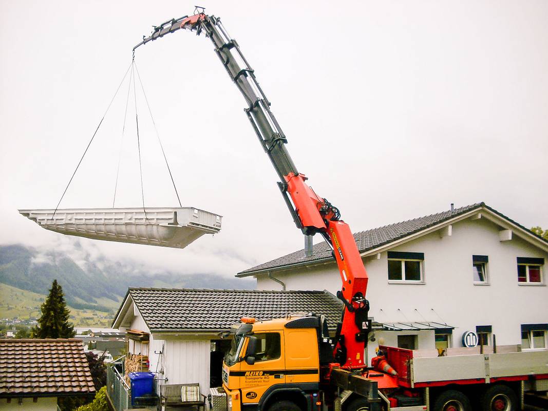 4-Achser 85mt. Ladebrücke, Foto 1