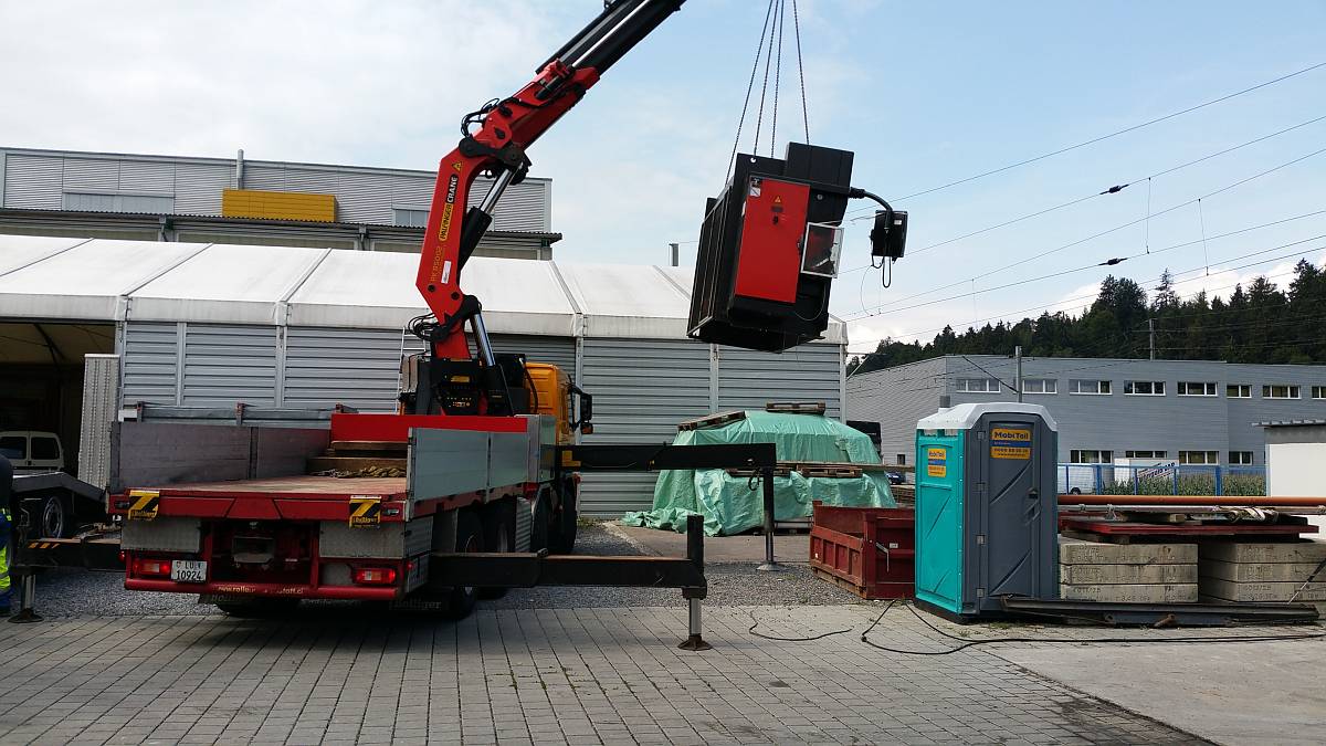 4-Achser 85mt. Ladebrücke, Foto 3